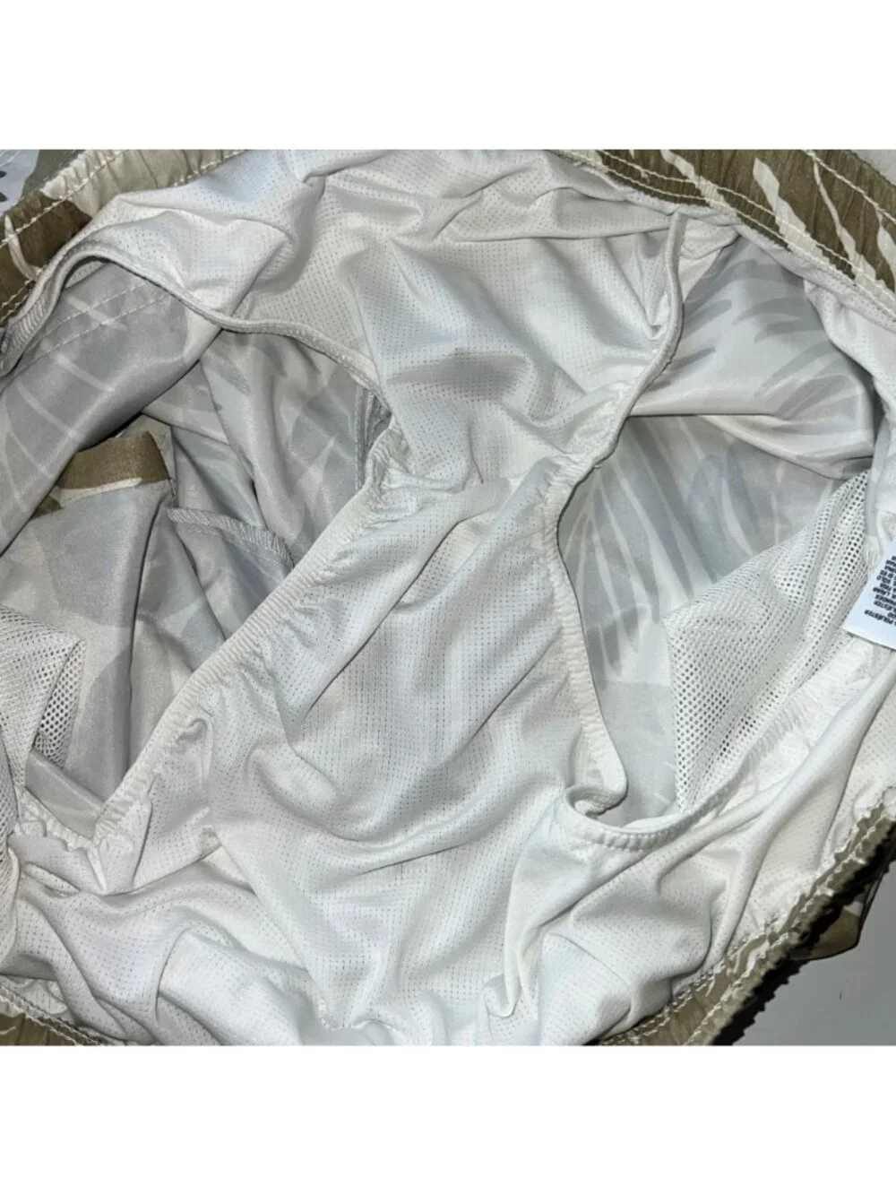 Goodfellow Swim Trunks Mens XXL Tan White Tropical Print Mesh Lined Drawstring